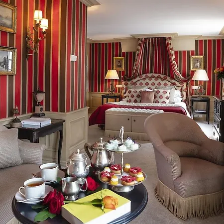 Le Paul Hotel