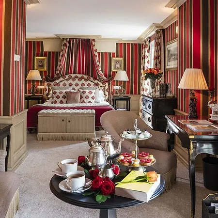 Le Paul 5*