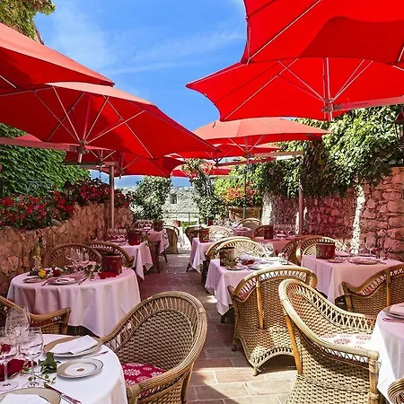 Le Paul Hotel